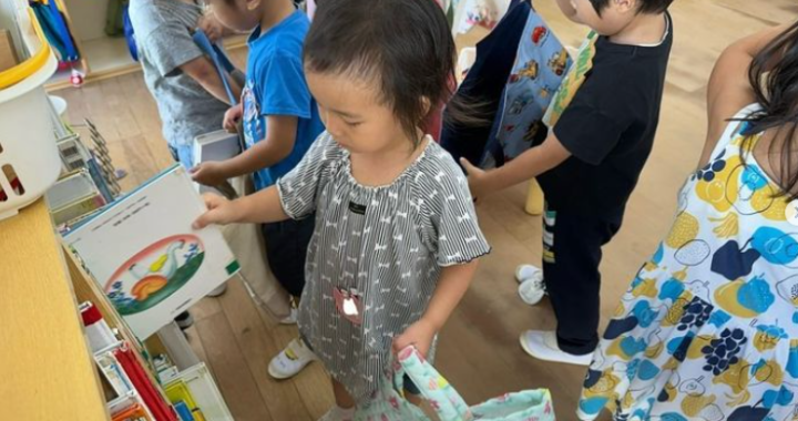 絵本貸出　instagram