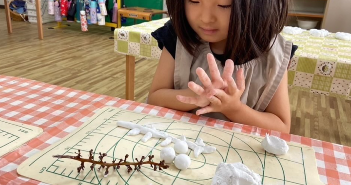 紙ねんどでぶどうづくり instagram